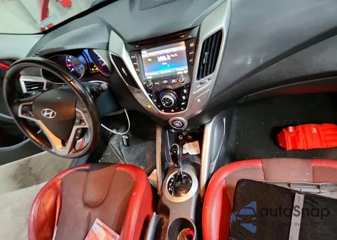 2012 Hyundai Veloster z USA, uszkodzony, nr VIN KMHTC6AD0CU059745